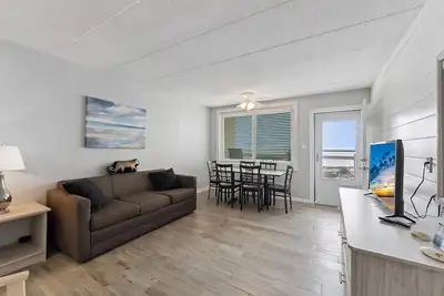 Image de 9103 Atlantic Ave, Unit 416