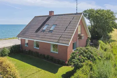 Lovely house with the sea as a neighbor
