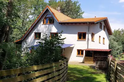Image de Appartement 'Ferienwohnung, Offenes' avec terrasse privée, jardin privé et Wi-Fi