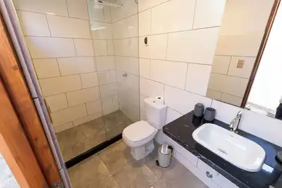 Image de Departamento Céntrico. Confort y Estilo en Sucre!