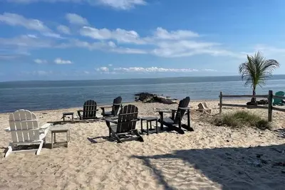 Image de Private Beach - Charming 3-bedroom cottage in peaceful Old Lyme with WiFi, Ac