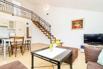 Image de Cosy appartement duplex A2, dans une maison en pierre, Sunset Beach près de Dubrovnik