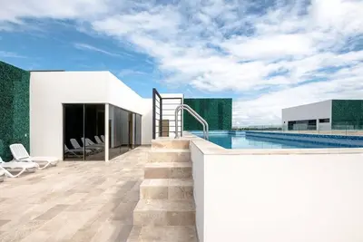 Image de Luna at Brava Towers 1br Bikes Included for Your Stay!