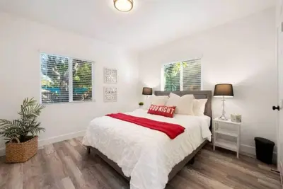 Image de Central 2br, 1ba & Arcade Crib in the heart of Sac