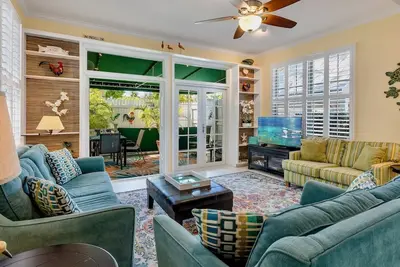Image de **Grenn Turtle Cottage @ The Annex** Stunning Private Home + Last Key Services…