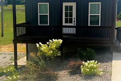 Image de Cozy cabin close to Dale Hollow Lake State Resort Park! Cabin#2