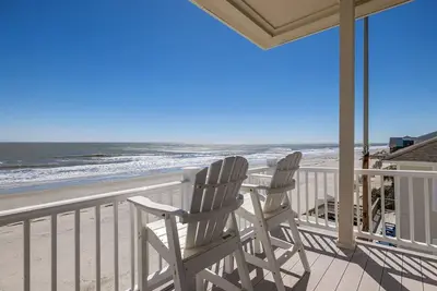Image de Oceanfront on Folly Beach - Ocean & Marsh Views