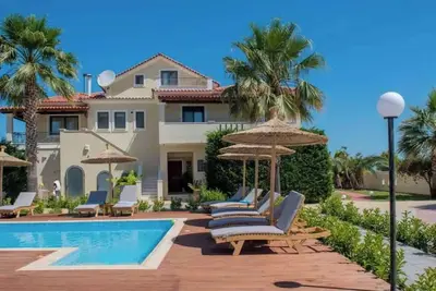 Image de Coco Palm Deluxe 3-Bedroom Suite by Astarte Villas