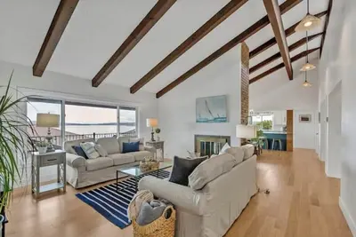 Image de Pnw Chambers Bay Getaway