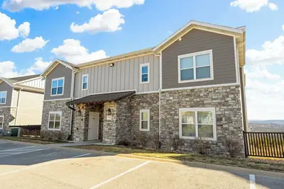 Image de This is it! 3br Condo City Views & Pool Access!