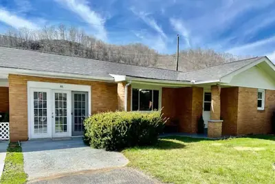 Image de Entire Home near Whitesburg