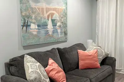 Image de A lovely place in Park Circle area