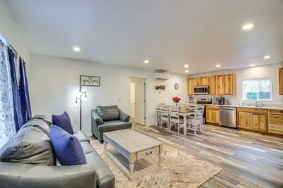 Image de Near Ocean: 'Home Away From Home' in Gold Beach
