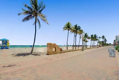 Image de Beach Side Studio steps from the Ocean & Boardwalk