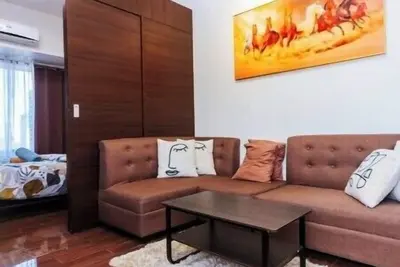 Image de Serene City Stay Trendy Cozy Fun Swim Gym Netflix