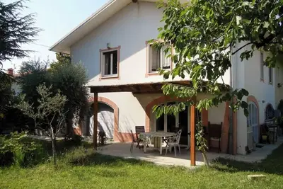 Image de A cozy oasis of relaxation just a few steps from Lake Garda