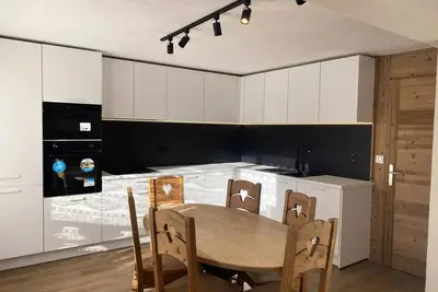 Image de 4 Pieces, Joliment Renovees