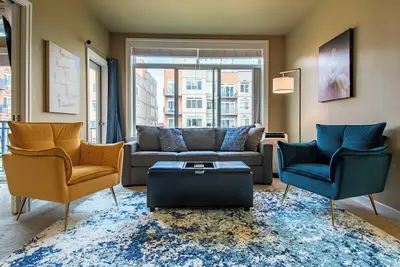 Image de Spacious 2 Br Condo in the Heart of the City