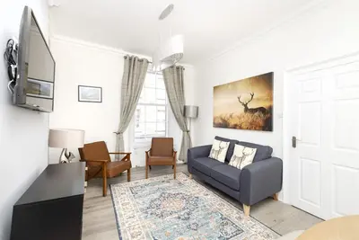 Image de Argyl | 2 Bedroom Apt. on Thistle Street