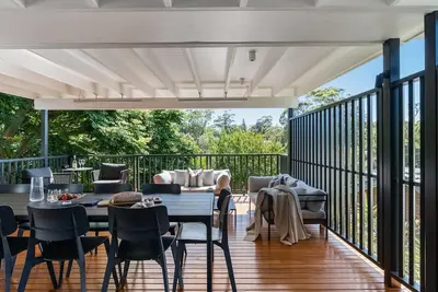 Image de Mollymook Golden Sands - timeless 5 Br beach house