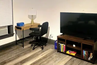 Image de Cozy apartment near downtown Rfd