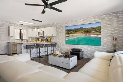 Image de Malia Makai – C – Seahorse – Special Remodel