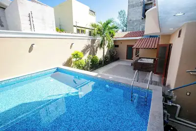 Image de Central Residence, Pool & jacuzzi, 4 Br