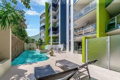 Image de Central 2-Bed Apartment Near Attractions & Dining
