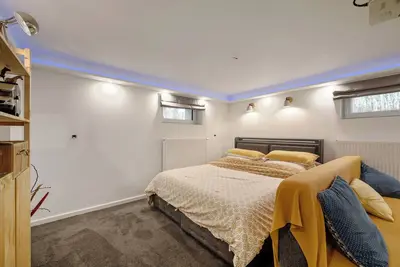 Image de Appartement \"avec jardin et parking\" avec terrasse privée, jardin partagé et Wi-Fi