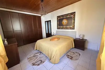 Image de Between the Apuan Alps and the sea spacious and bright house with sea view
