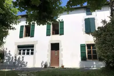 Image de Maison Lacroix Ă La Bastide Clairence, un des plus beaux villages de France