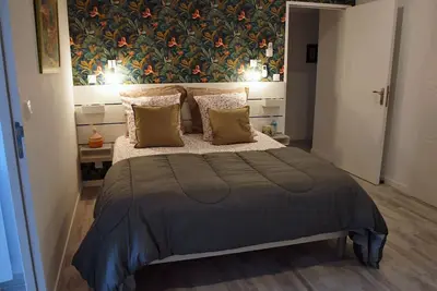 Image de \"La Côte de l'Or\", gîte 4 à 6 personnes tout équipé ; plus piscine, balnéo. . .
