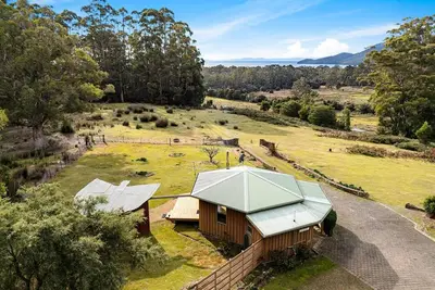 Mavista Cottage - Perfect couples escape in Adventure Bay!