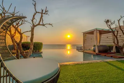 A Dream Hua Hin - Beachfront Retreat