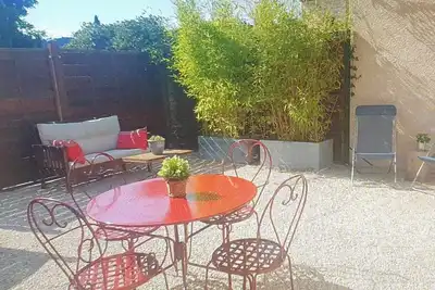 Image de Greoux Les Bains Maisonnette T2 avec terrasse et parking privé