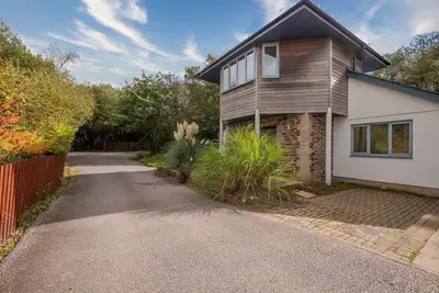 Pet friendly Croft Cottage