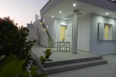 Image de A Few Meters From The Sea new 2\/4 bed apartment very close to the sea
