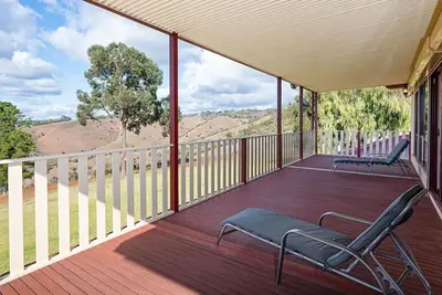 Image de 4-Bedroom Getaway with Panoramic Views and Close to Barossa Valley Attractions
