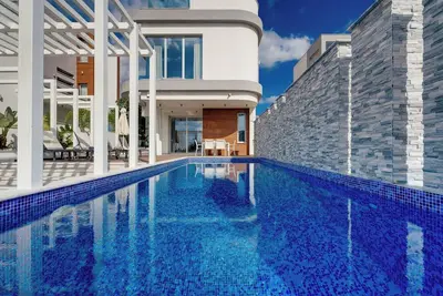 Image de Villa Olive Summary: