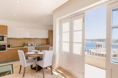 Image de Rare Valletta Seaview Penthouse! GardenVIEW + WiFi