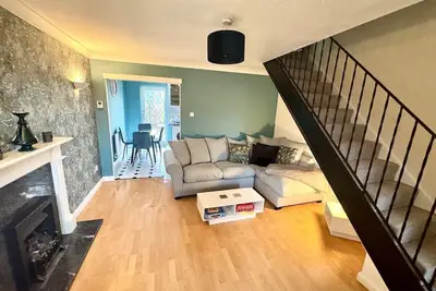 Image de Confort-Maison-Salle de bain privée séparée-Vue sur Rue