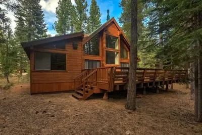 Image de Serenity at Tahoe Donner | Large Balcony