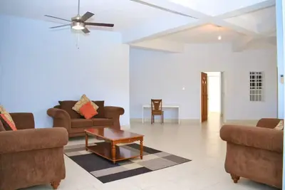 Image de Extremely Spacious suite. Prime.