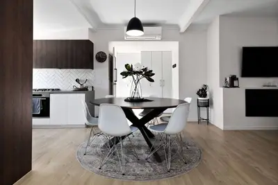 Image de Fox on Church - pet friendly 2 bedroom home