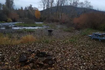Image de Tim's Campsite by the River