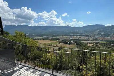 Image de Maison, toit terrasse, vue panoramique dans village perché, à 10min de Crest