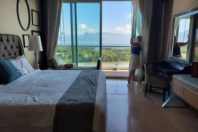 Image de 2 - 3 Bedroom Grand Luxxe\nVarious floor plans available at varied pricing.