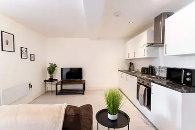 Image de 4 Comm Road Apps *Long Stay*Sleeps 2*1br Apart