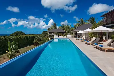 Balinese Villa with Ocean Views and Pool - Tom Tom (4 bed)