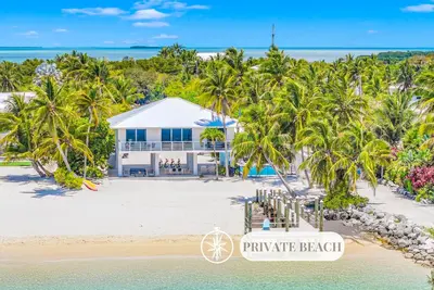 Image de Beach Residence / Private overwater dock / Heated Pool / Mahi Key